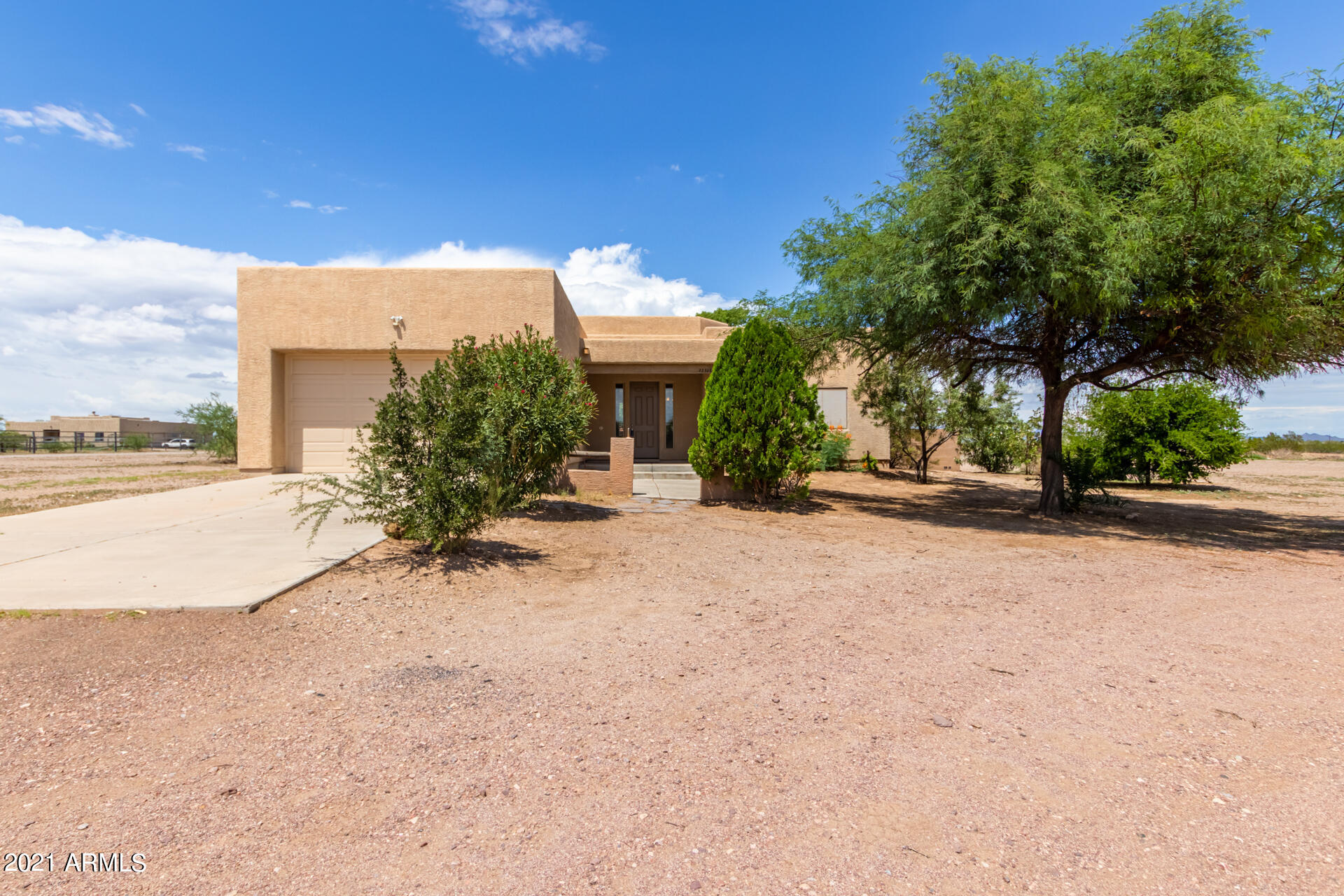 22328 Peak View Road Wittmann, AZ 85361 - Photo 2 of 40 2 - Peak View