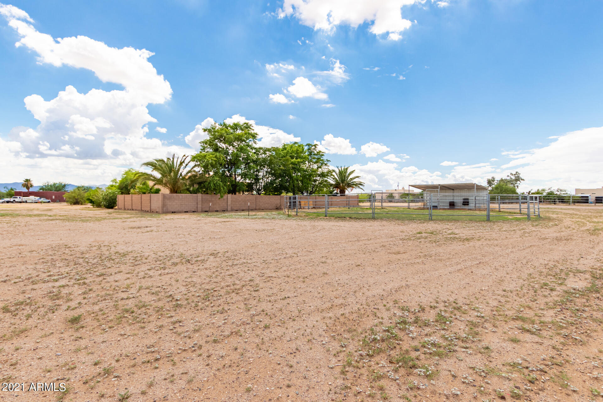 22328 Peak View Road Wittmann, AZ 85361 - Photo 23 of 40 26 - Peak View