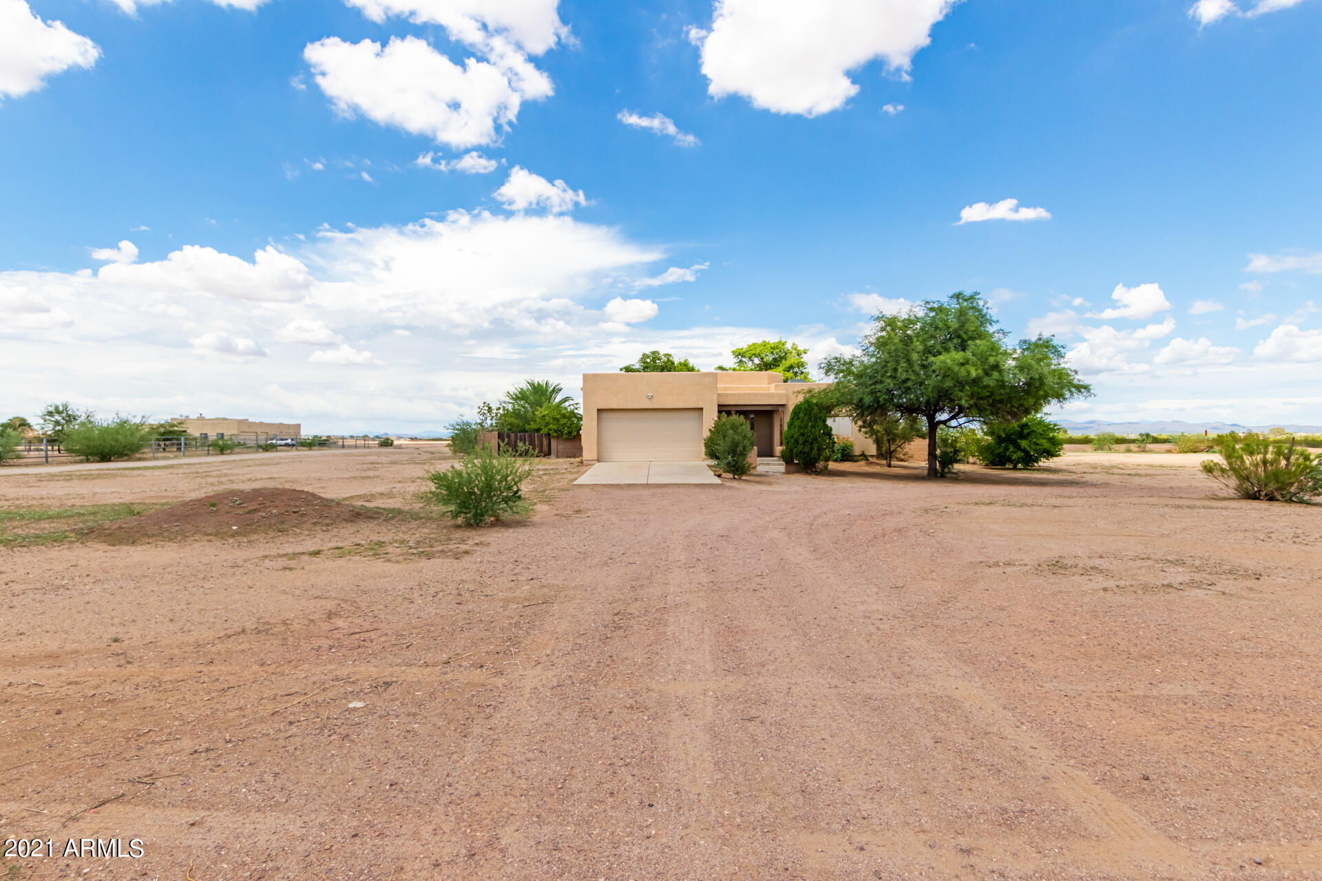 22328 Peak View Road Wittmann, AZ 85361 - Photo 26 of 40 29 - Peak View