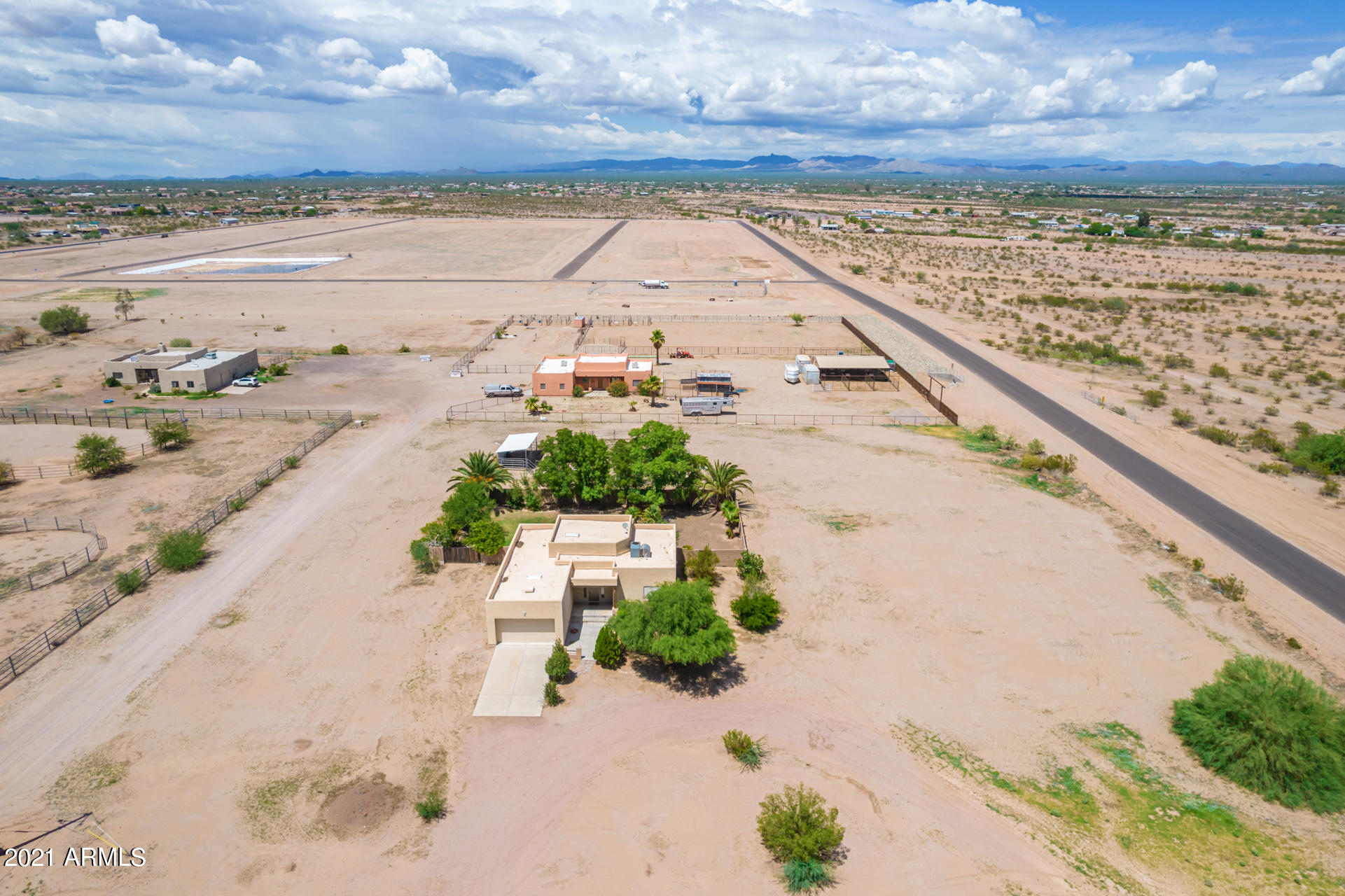 22328 Peak View Road Wittmann, AZ 85361 - Photo 29 of 40 32 - Peak View