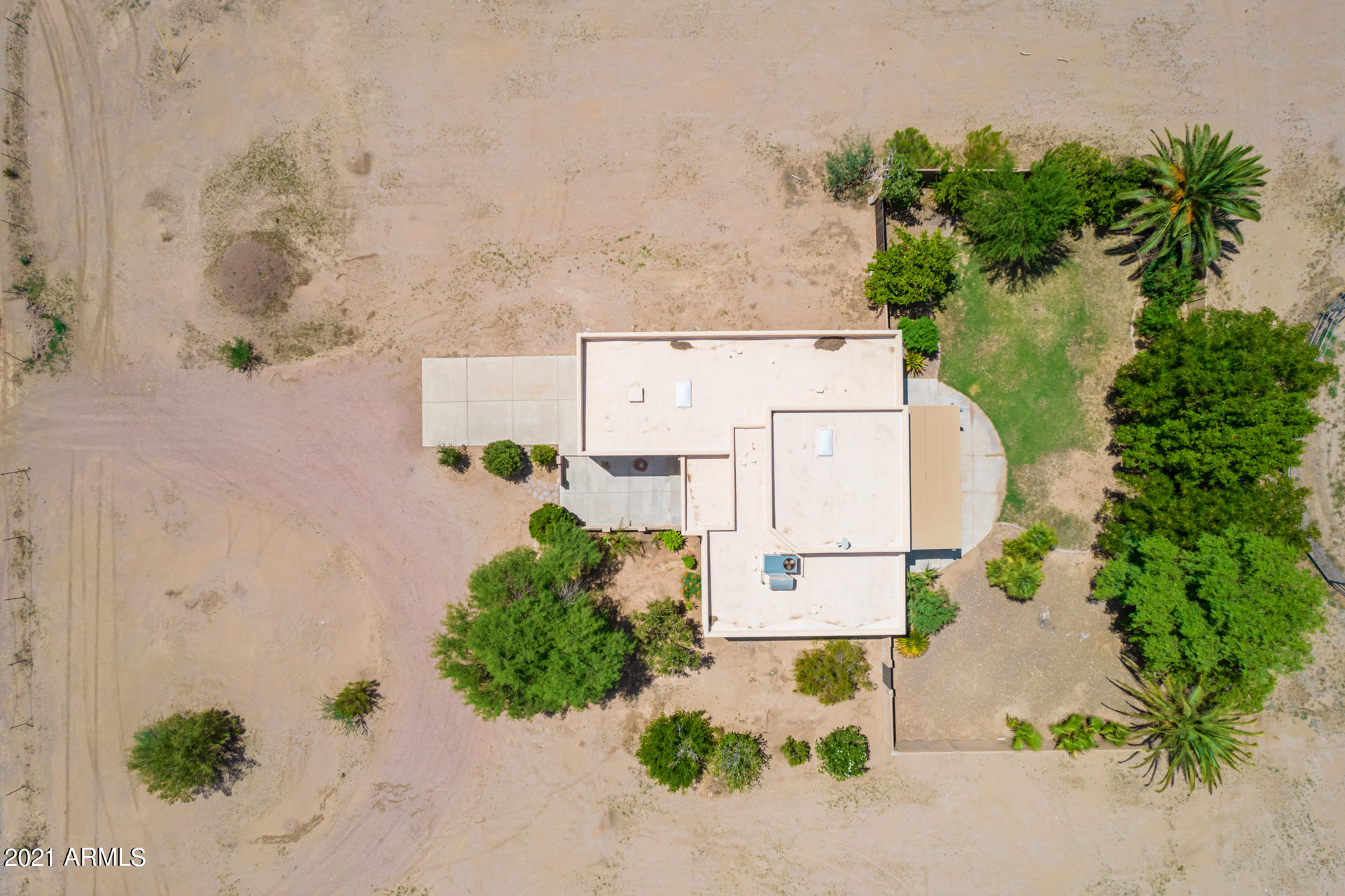 22328 Peak View Road Wittmann, AZ 85361 - Photo 33 of 40 36 - Peak View