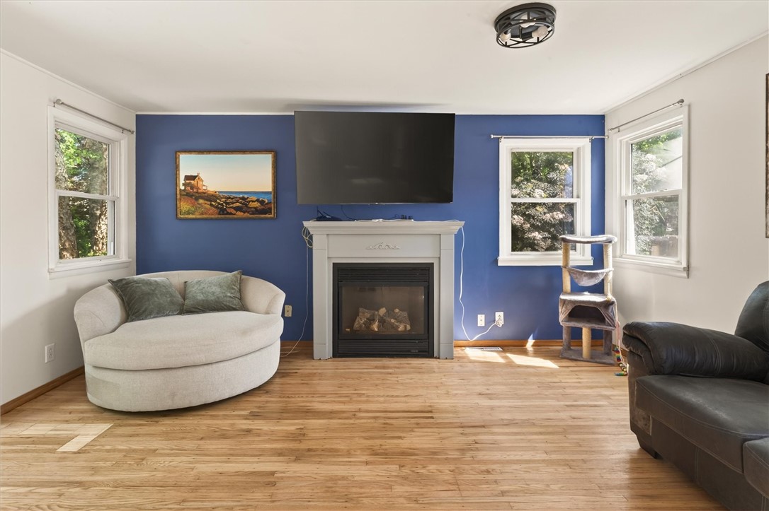 464 Harwick Road Irondequoit, NY 14609 - Photo 19 of 40