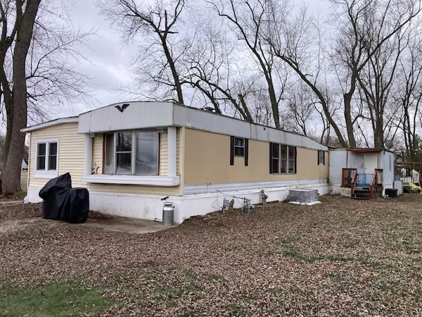 $64,900 | 1055 West Main Street, Braidwood, IL 60408