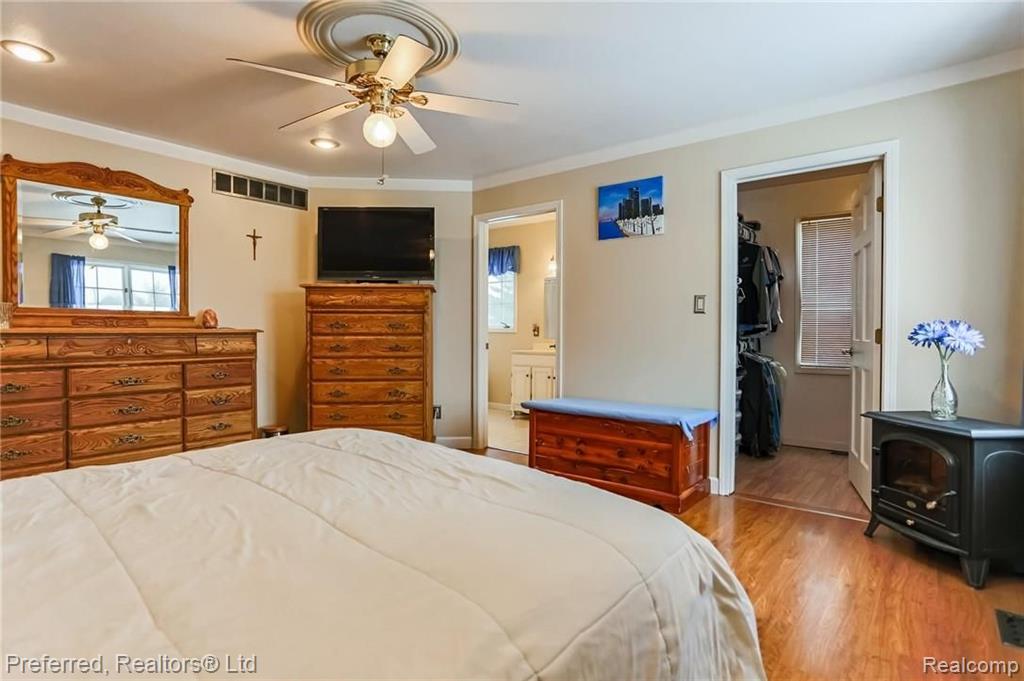 23950 Clark Road Belleville, MI 48111 - Photo 28 of 60