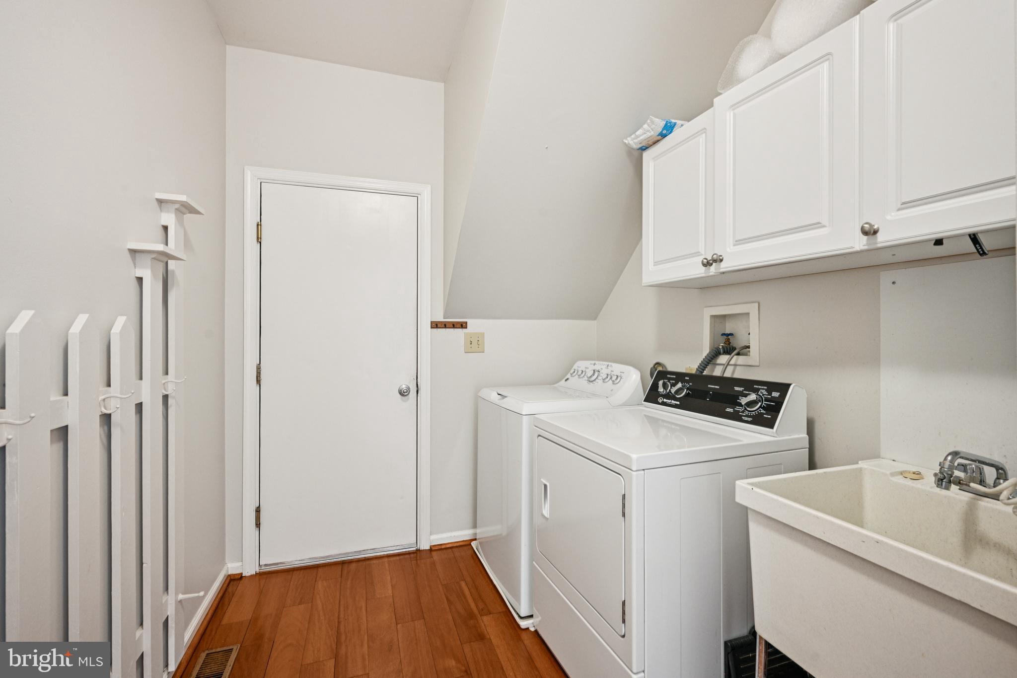 128 Ruth Road Harleysville, PA 19438 - Photo 45 of 62 Landry & mudroom off kitchen