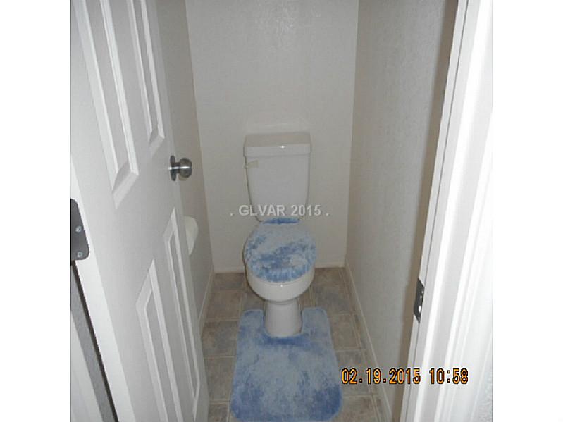 3824 Badgerbrook Street Las Vegas, NV 89129 - Photo 16 of 19 Master Bath/Spa.