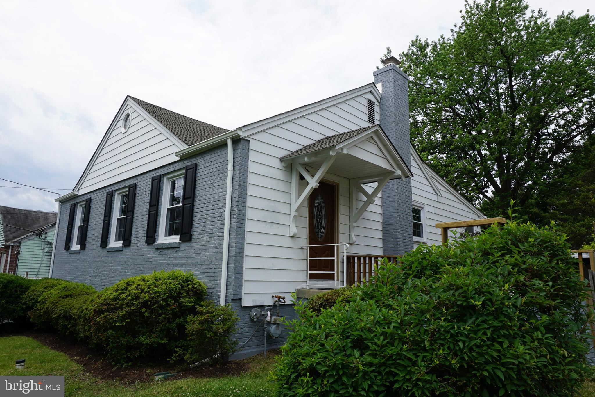 11718 Kingtree Street Silver Spring, MD 20902 - Photo 1 of 32 Gallery Image 1