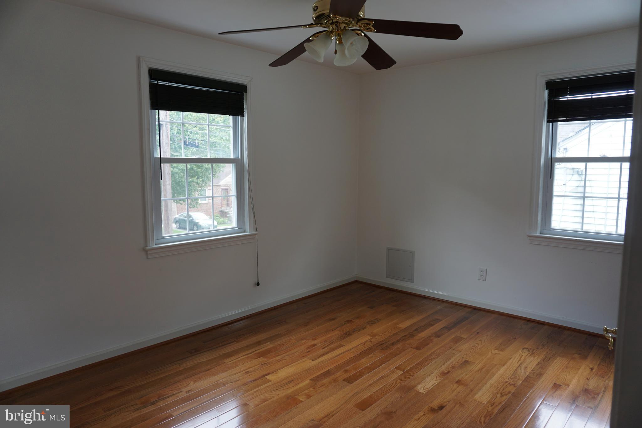 11718 Kingtree Street Silver Spring, MD 20902 - Photo 22 of 32 Gallery Image 22