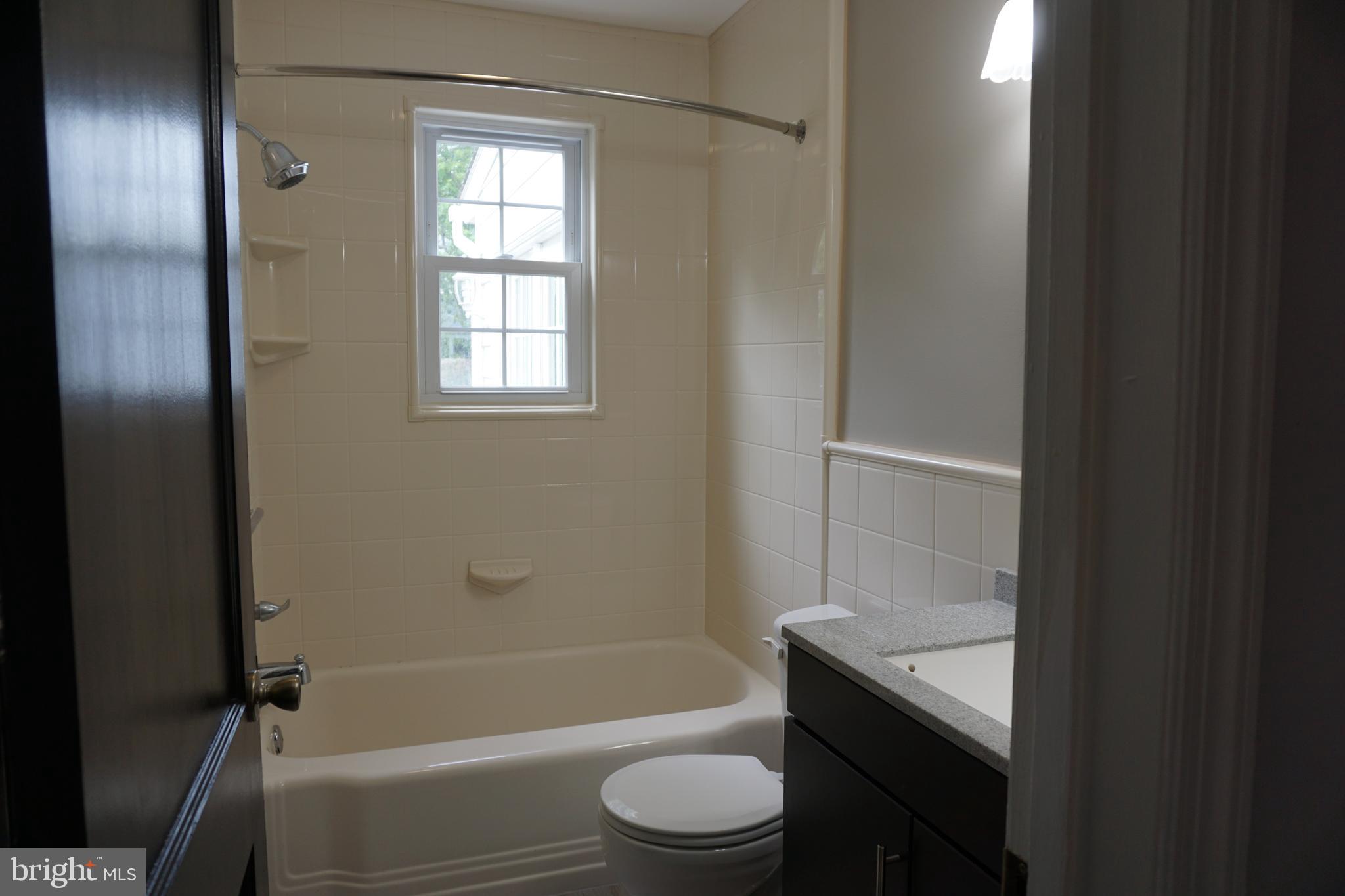 11718 Kingtree Street Silver Spring, MD 20902 - Photo 23 of 32 Gallery Image 23
