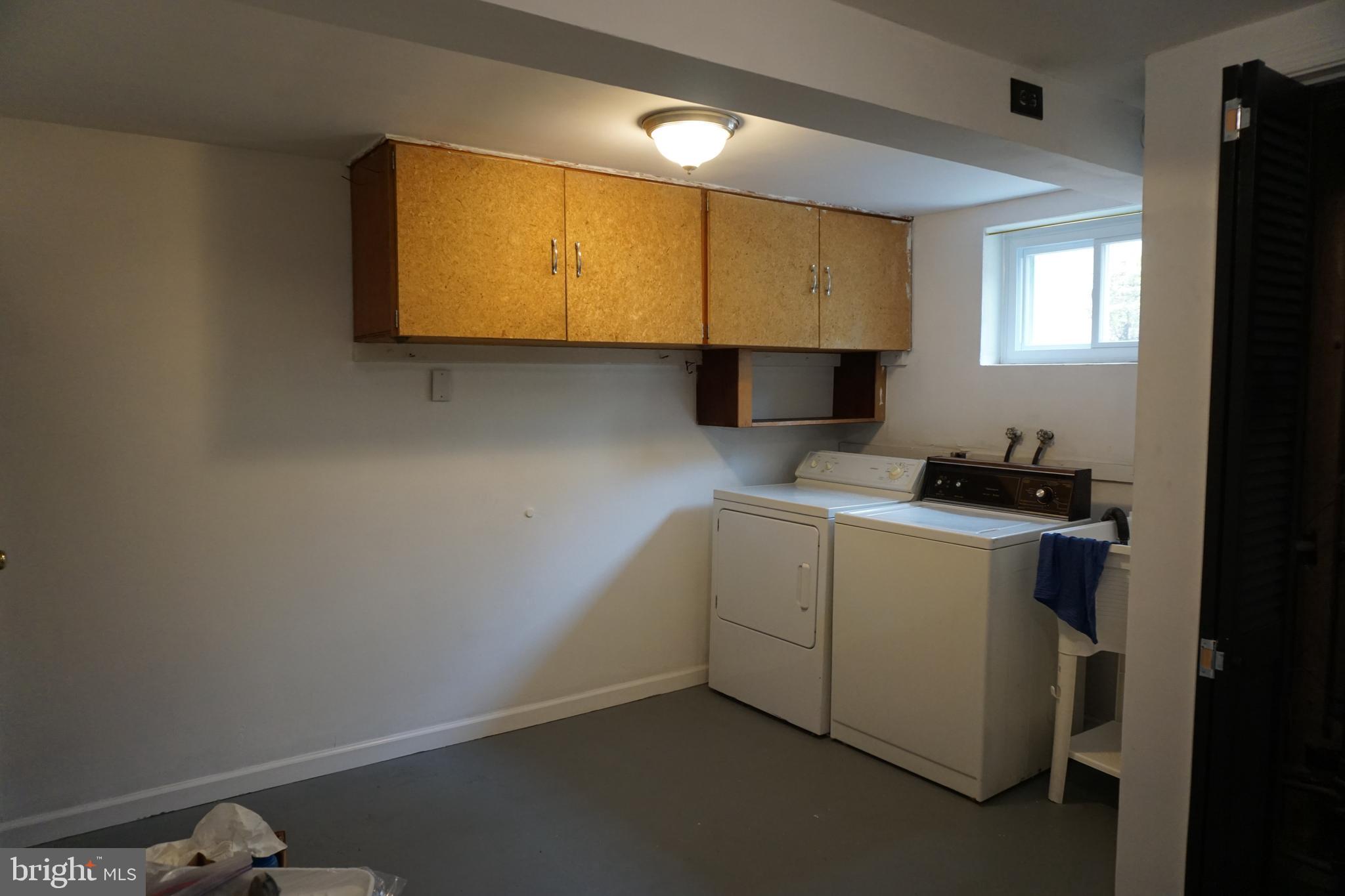 11718 Kingtree Street Silver Spring, MD 20902 - Photo 25 of 32 Gallery Image 25