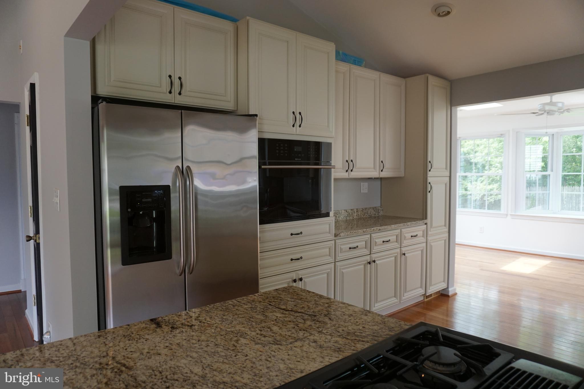 11718 Kingtree Street Silver Spring, MD 20902 - Photo 10 of 32 Gallery Image 10