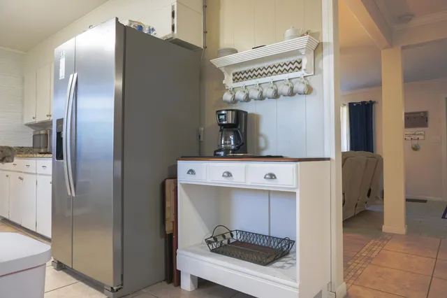 $2,400 | 350 Barbara Drive Northwest, Fort Walton Beach, FL 32548