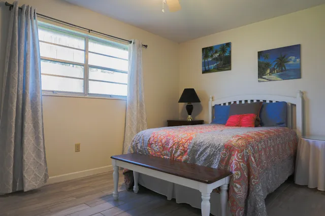 $2,400 | 350 Barbara Drive Northwest, Fort Walton Beach, FL 32548