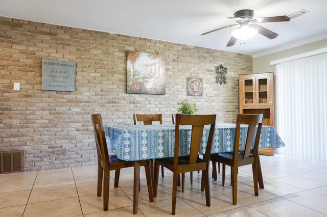 $2,400 | 350 Barbara Drive Northwest, Fort Walton Beach, FL 32548