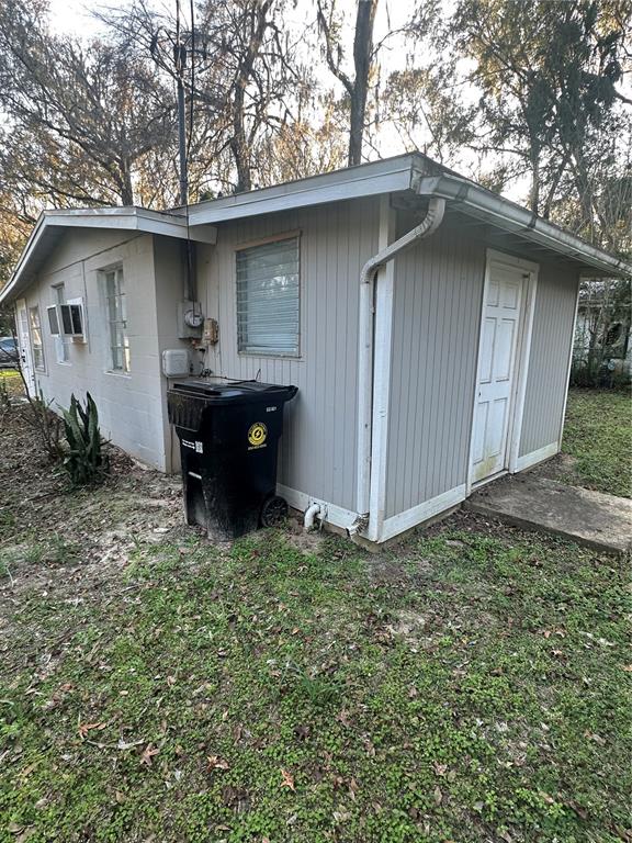 2435 North Junglecamp Road Inverness, FL 34453 - Photo 3 of 13 a house view with a garden