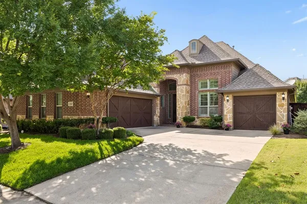 $810,000 | 1567 Red Rock Canyon Road, Frisco, TX 75036