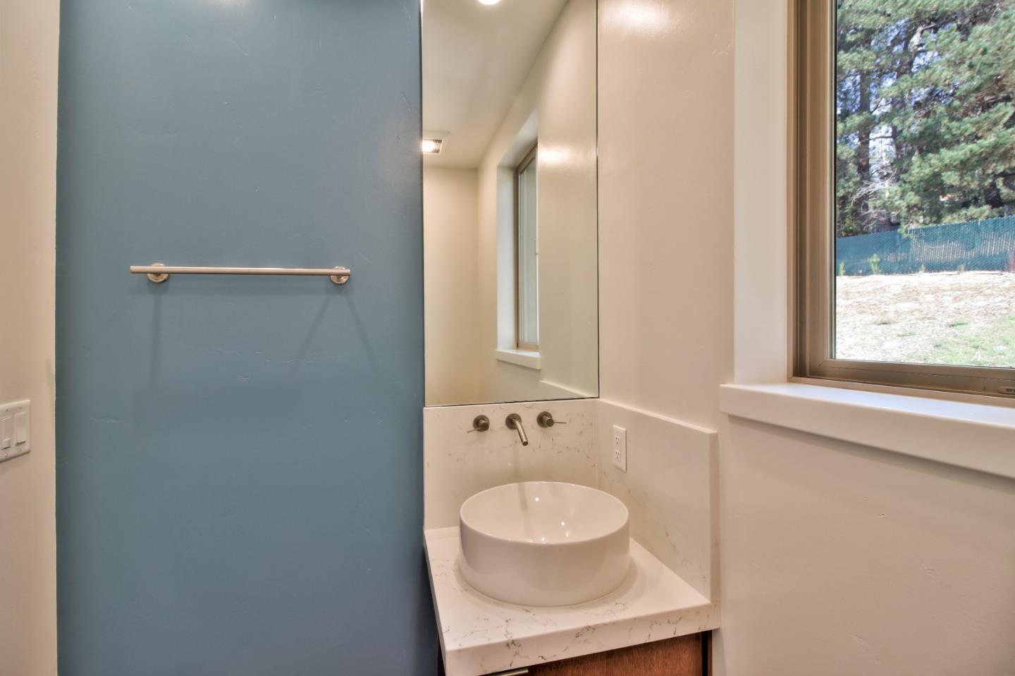 477 Sims Road Santa Cruz, CA 95060 - Photo 17 of 50 Gallery Image 17