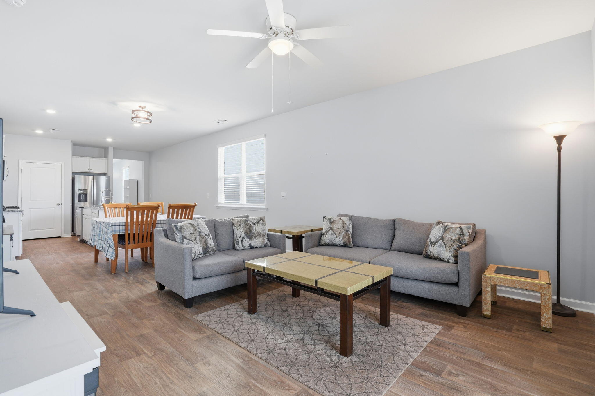 665 Silver Spruce Street Summerville, SC 29486 - Photo 15 of 52 15-web-or-mls-008_DSC04111