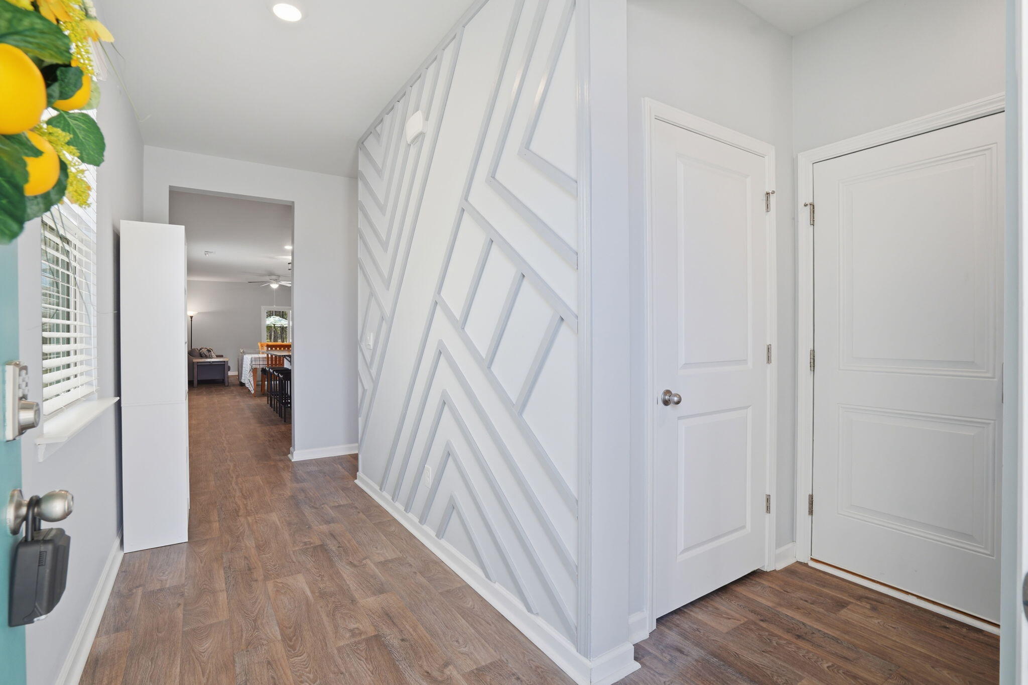 665 Silver Spruce Street Summerville, SC 29486 - Photo 5 of 52 5-web-or-mls-005_DSC04069