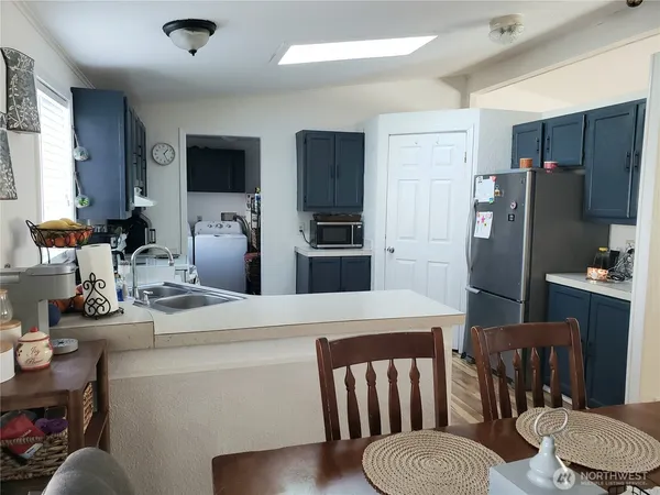 a view of a storage & utility room