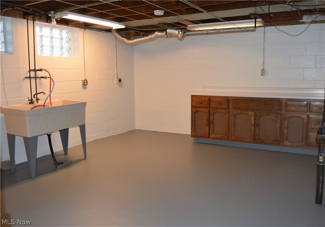 4450 West Sprague Road Parma, OH 44134 - Photo 25 of 35 Gallery Image 25
