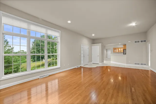 $499,900 | N59W17728 Meadow Court, Menomonee Falls, WI 53051