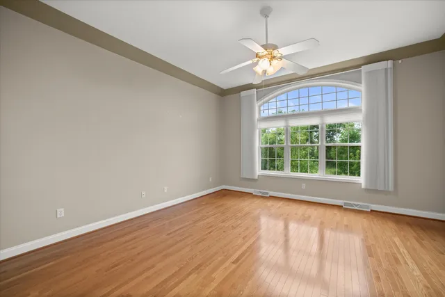 $499,900 | N59W17728 Meadow Court, Menomonee Falls, WI 53051