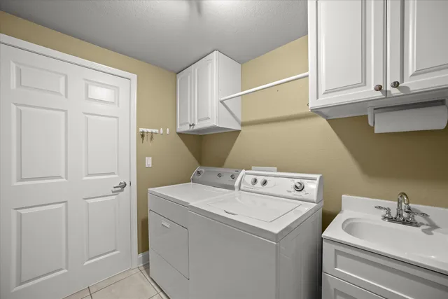 $499,900 | N59W17728 Meadow Court, Menomonee Falls, WI 53051