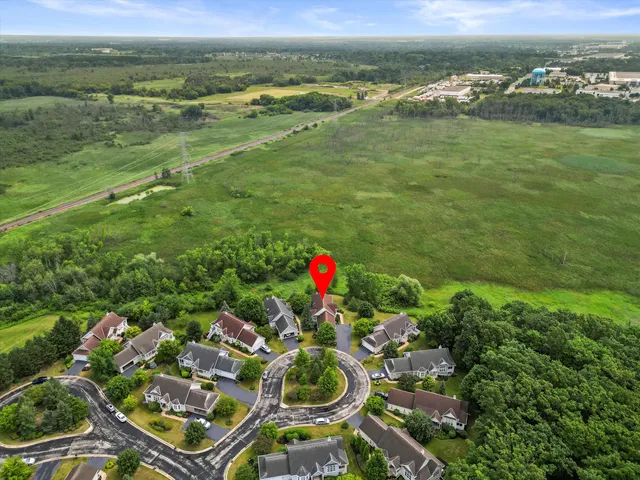 $499,900 | N59W17728 Meadow Court, Menomonee Falls, WI 53051