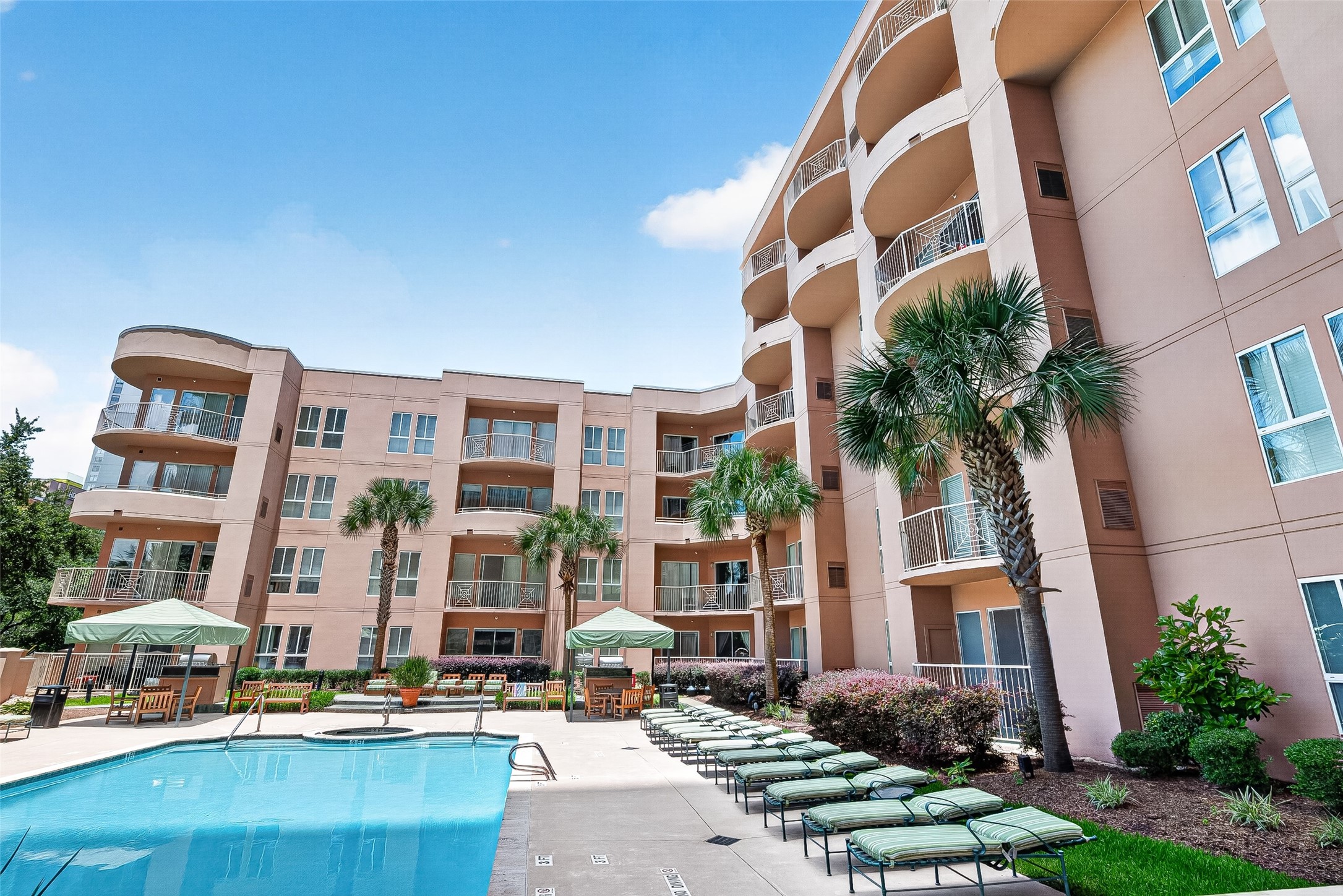 3505 Sage Road, Unit 115 Houston, TX 77056 - Photo 29 of 30 Gallery Image 29