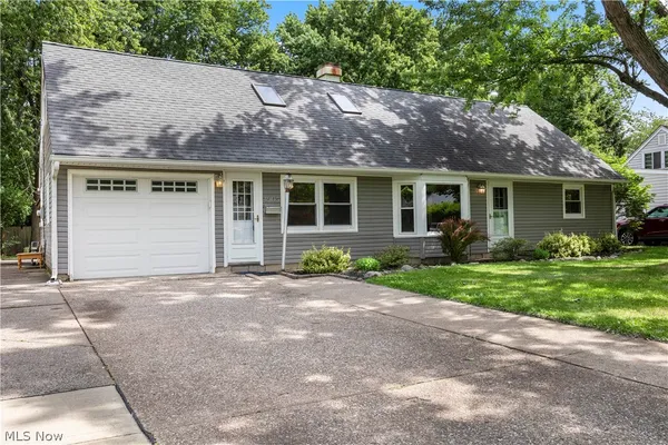 $239,900 | 4905 Pinewood Drive, Sheffield Lake, OH 44054