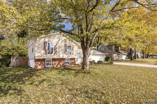 $260,000 | 1504 Princeton Drive, O'Fallon, IL 62269