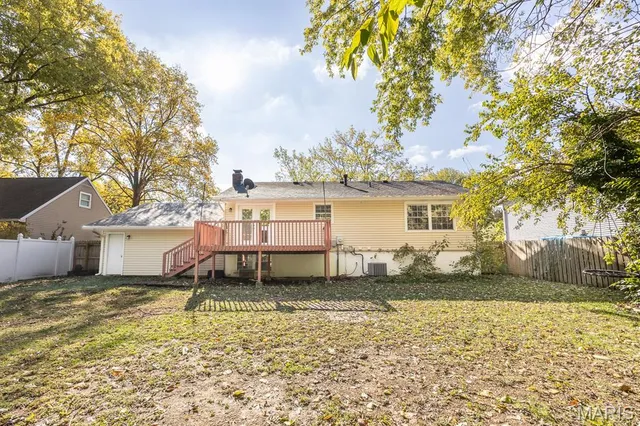 $260,000 | 1504 Princeton Drive, O'Fallon, IL 62269