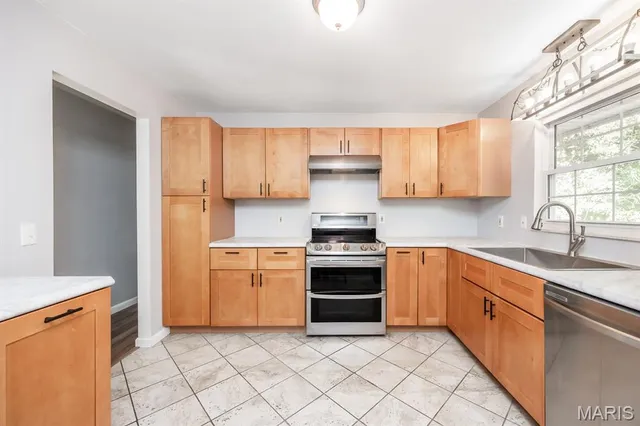 $260,000 | 1504 Princeton Drive, O'Fallon, IL 62269