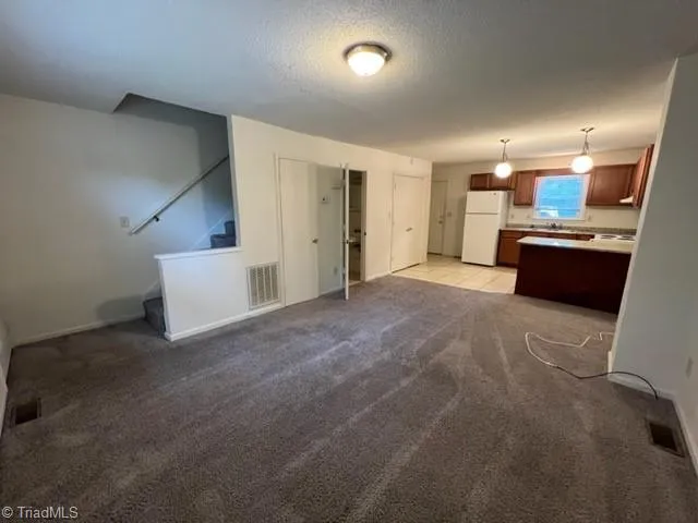 $900 | 1 White Street, Unit B, Thomasville, NC 27360