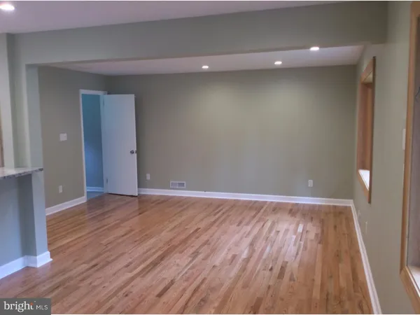 $5,000 | 55 Montgomery Street, Princeton Junction, NJ 08550