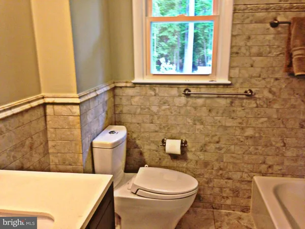 $5,000 | 55 Montgomery Street, Princeton Junction, NJ 08550