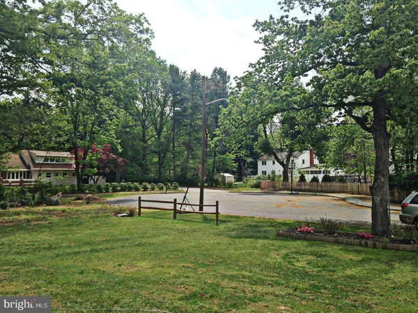 $5,000 | 55 Montgomery Street, Princeton Junction, NJ 08550