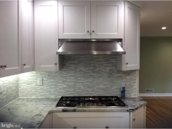 $5,000 | 55 Montgomery Street, Princeton Junction, NJ 08550