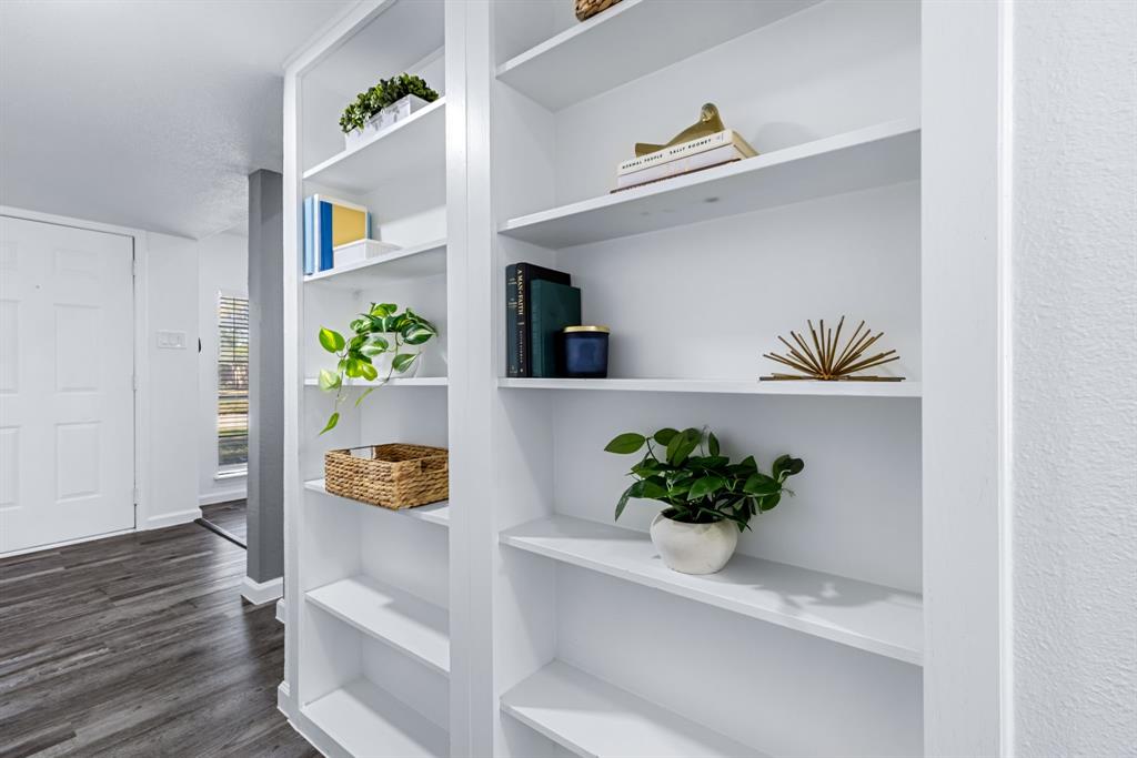 3429 Post Oak Road Garland, TX 75044 - Photo 5 of 36 a white vase with flowers