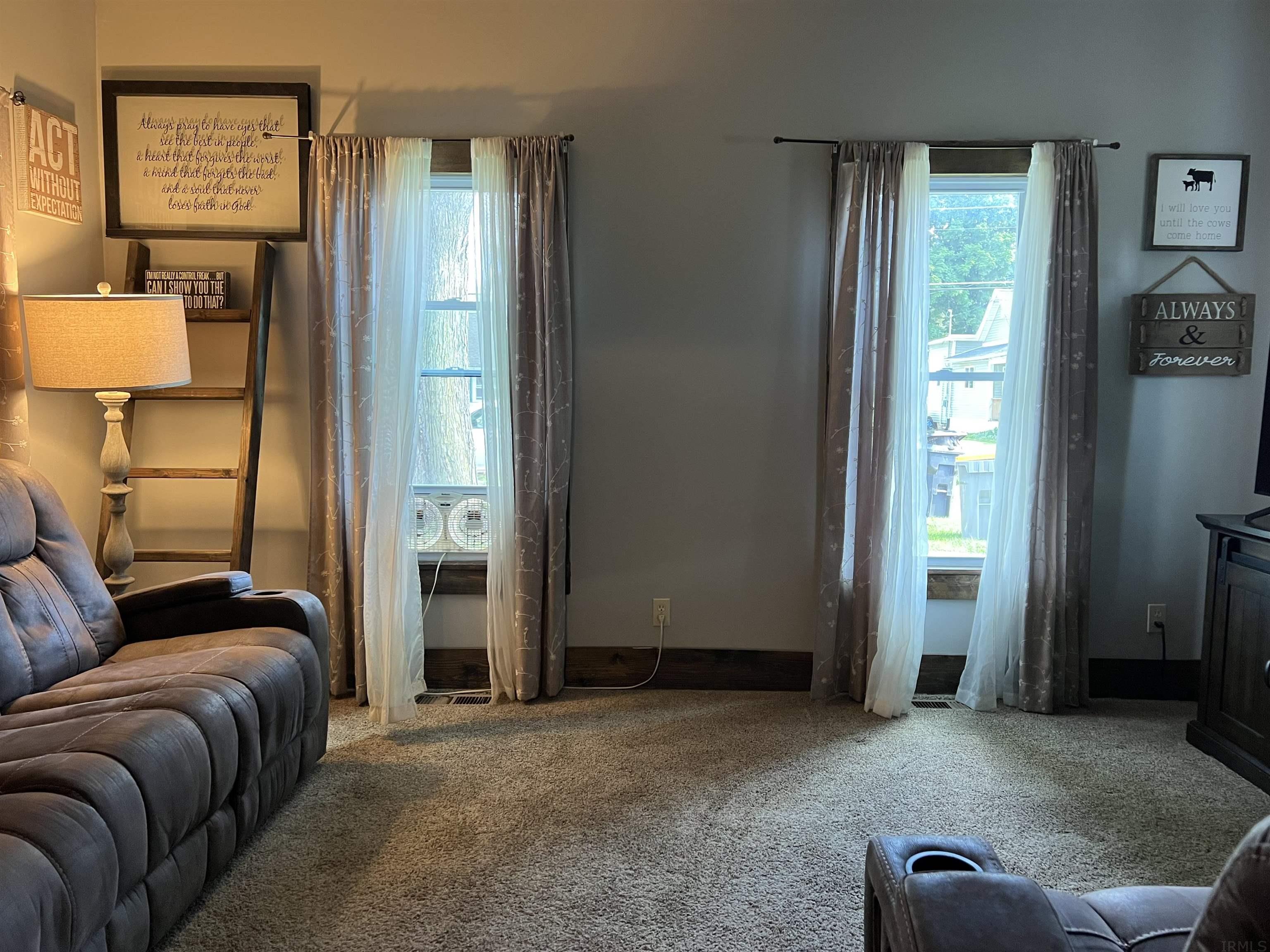 119 Walnut Street Butler, IN 46721 - Photo 4 of 29