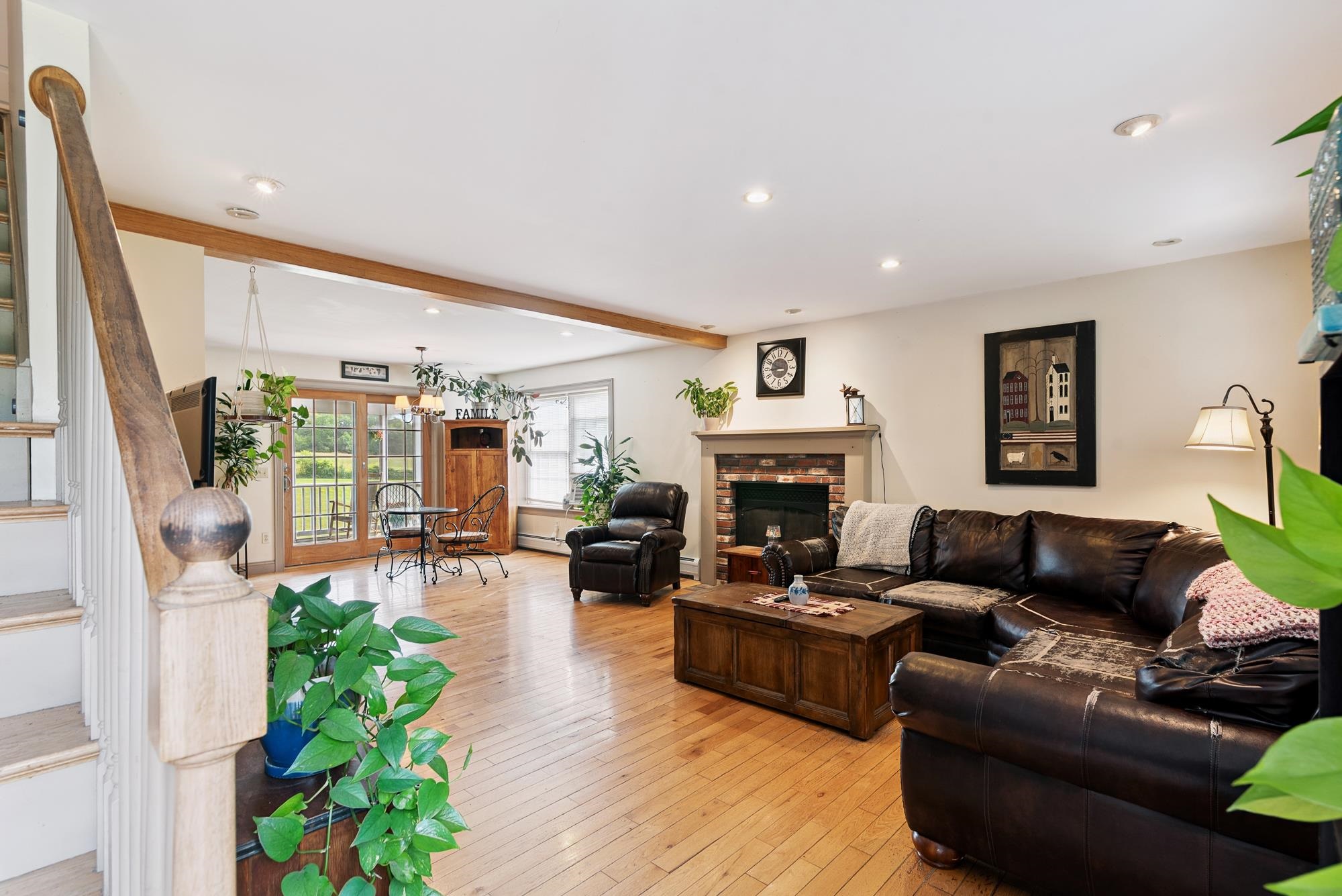 13 Sheepboro Road Rochester, NH 03867 - Photo 4 of 49