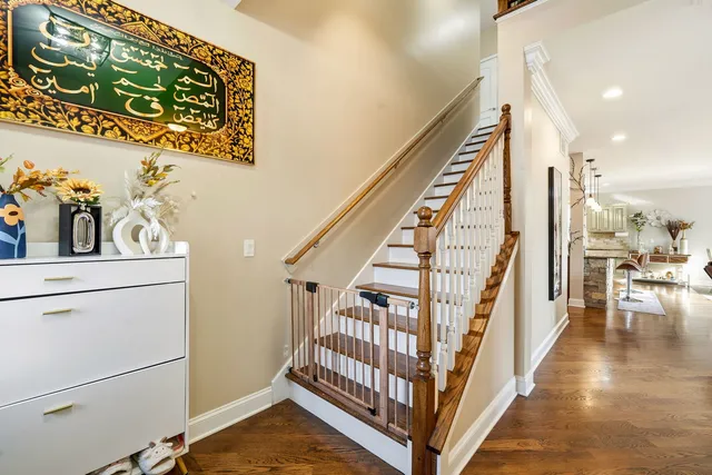 $880,000 | 388 Preserve Lane, Wood Dale, IL 60191