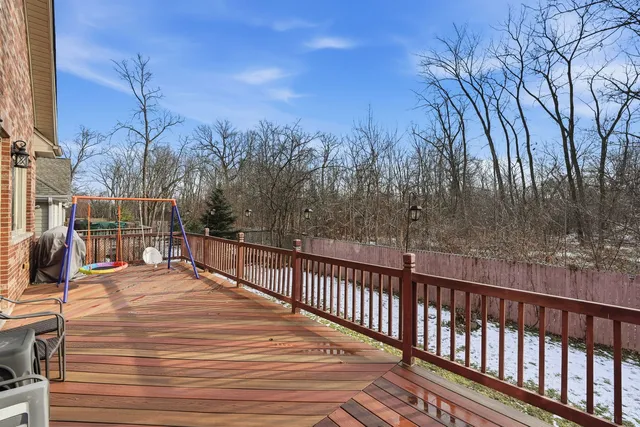 $880,000 | 388 Preserve Lane, Wood Dale, IL 60191