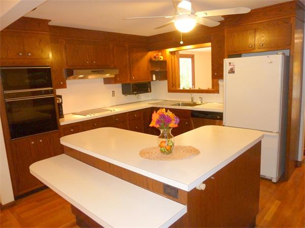 16 Nelson Road Burlington, MA 01803 - Photo 4 of 19