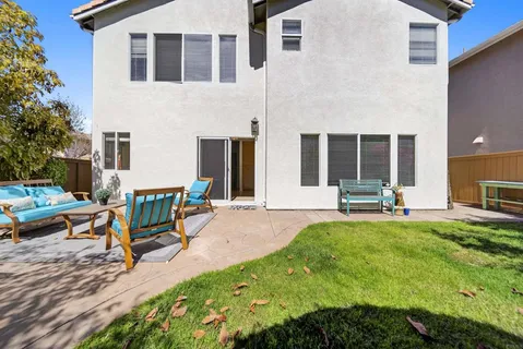 $1,195,000 | 9783 Kika Court, San Diego, CA 92129