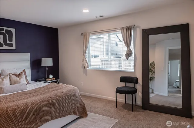 $868,000 | 20231 4th Place West, Lynnwood, WA 98036