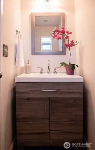 $868,000 | 20231 4th Place West, Lynnwood, WA 98036