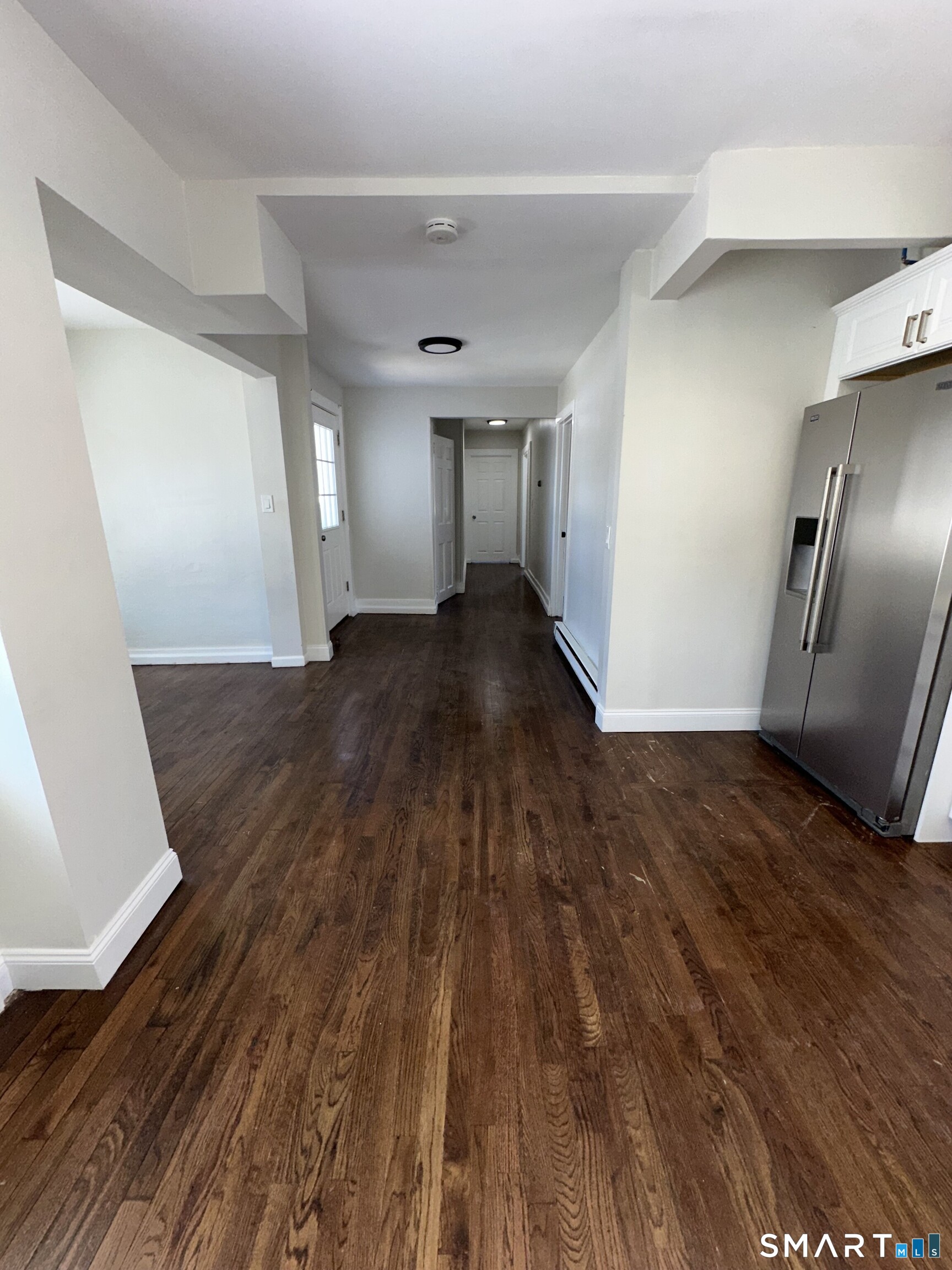 34 Bulkeley Place New London, CT 06320 - Photo 6 of 16