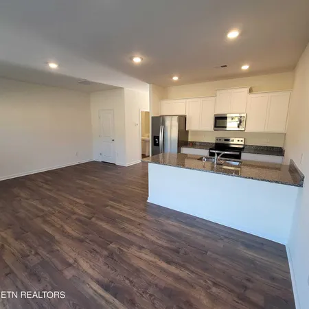 $279,000 | 316 Emma Victoria Way, Kodak, TN 37764